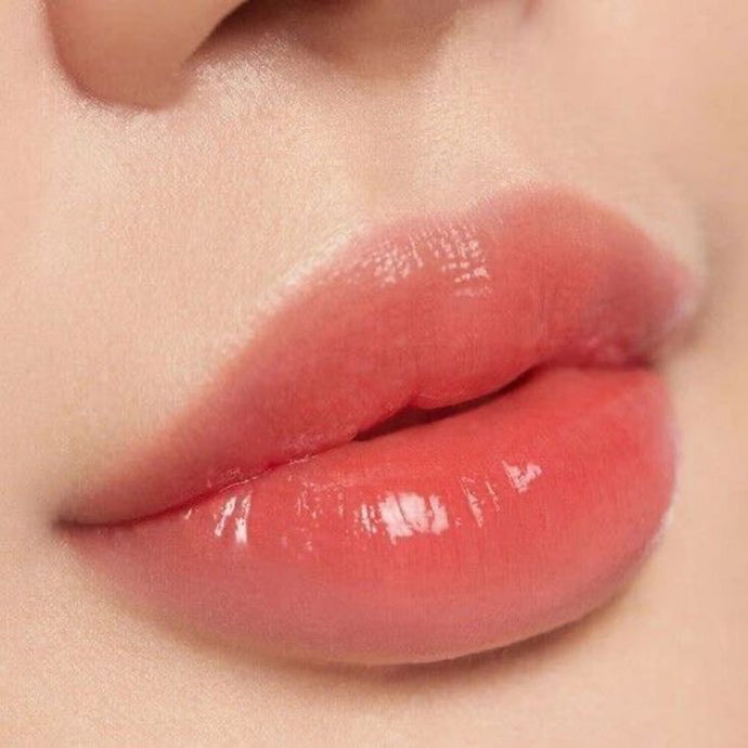 The K-Beauty Lip Trend Which Take Less Than Five Minutes
